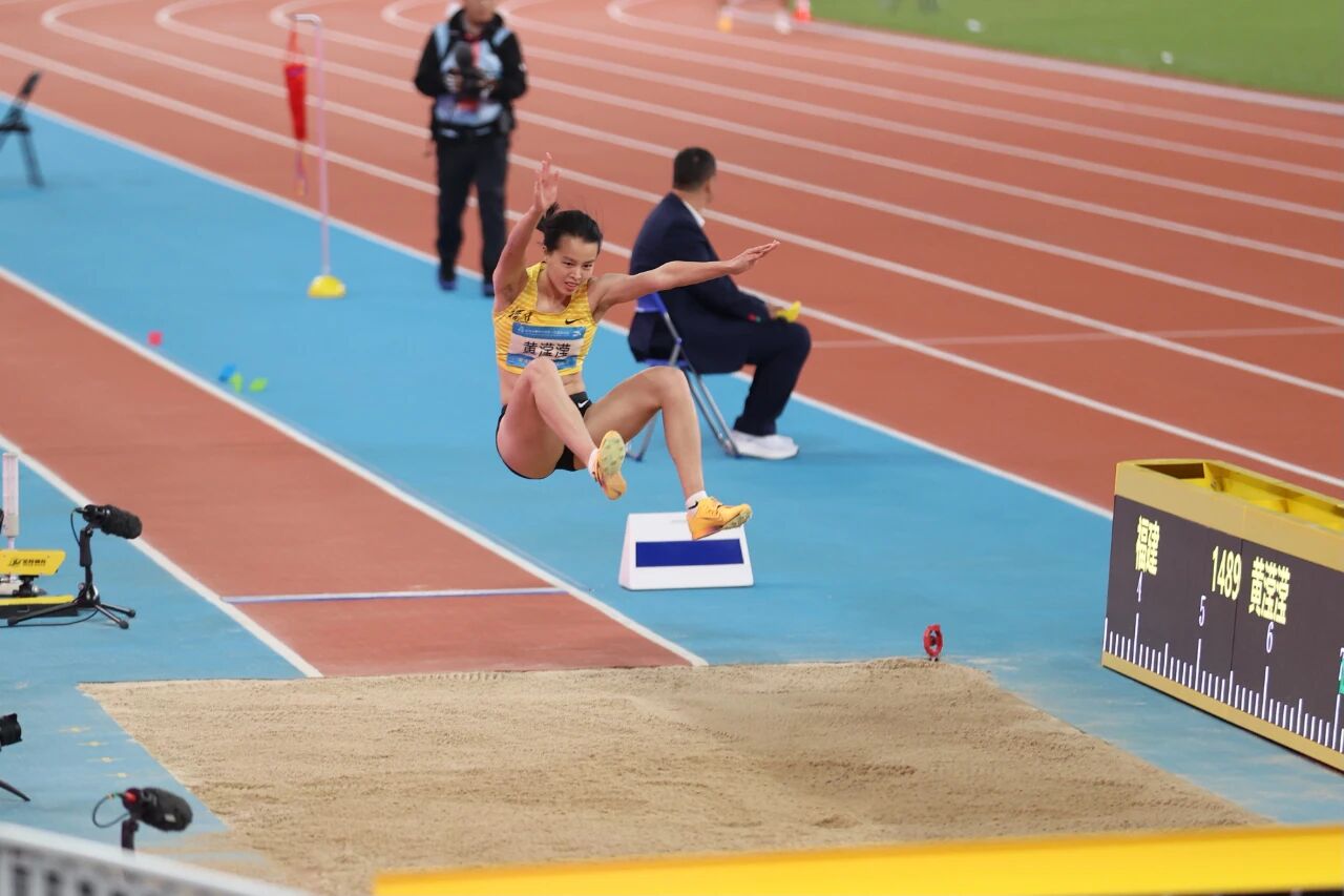 爱体育